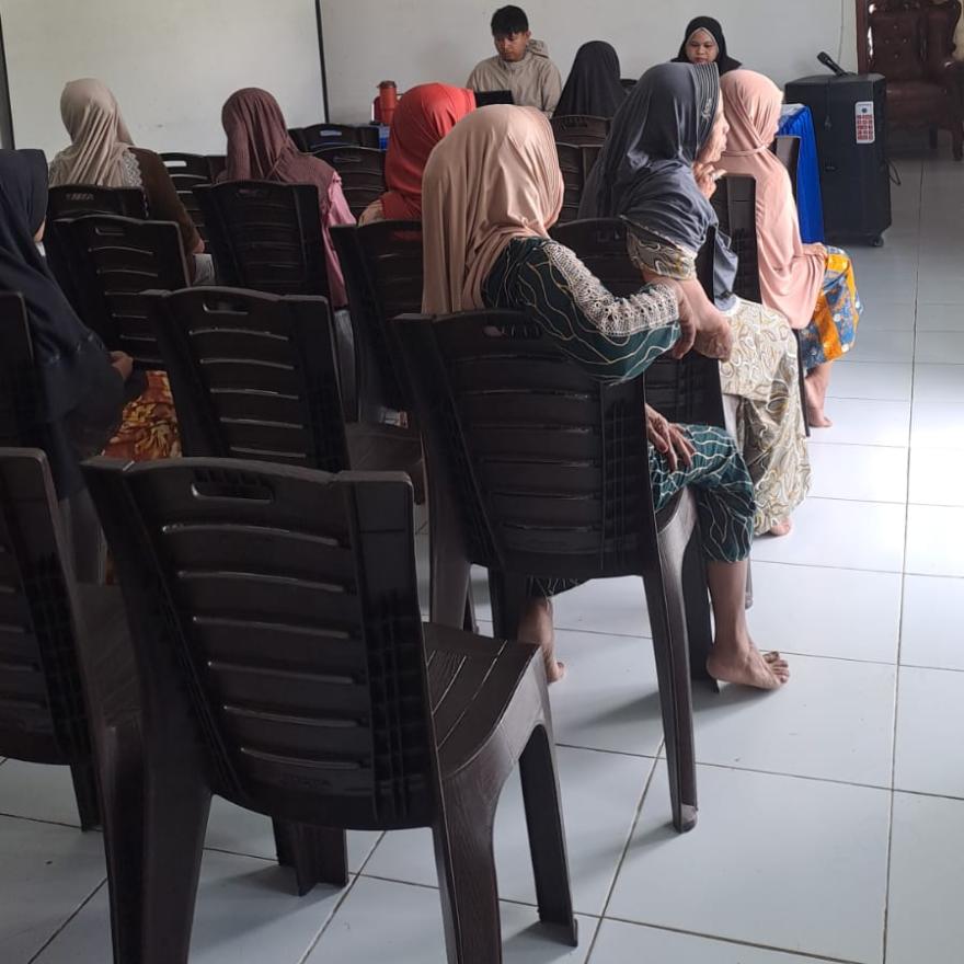 Pertemuan Kelompok BSPS Membahas Kekurangan dan Kelebihan Bahan Bangunan Rumah